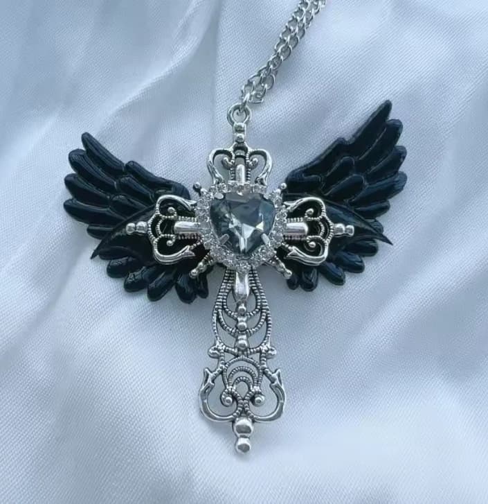 Goth-collar con colgante de cruz y alas para mujer - Imagen 1