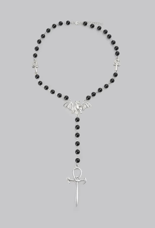 Collar con colgante de metal y resina con forma de murciélago, cruz y espada - Imagen 1