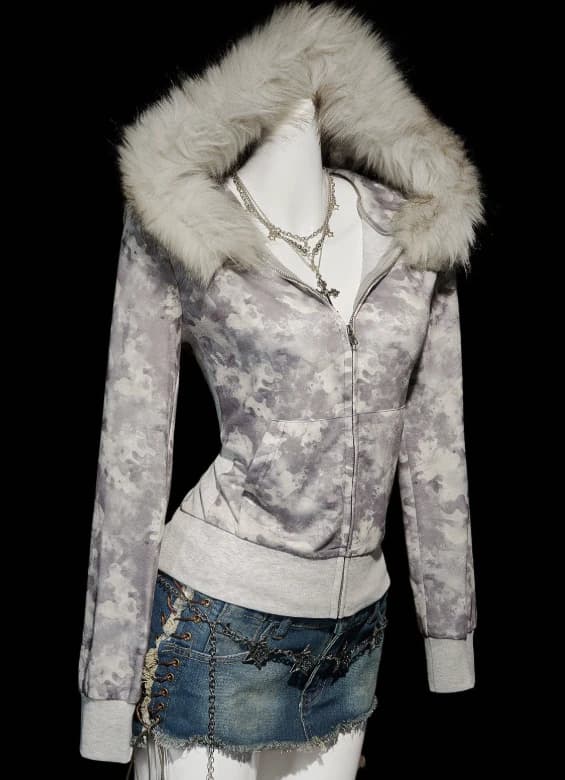 Chaqueta regular de manga larga con estampado de camuflaje vintage y textura esponjosa - Imagen 3