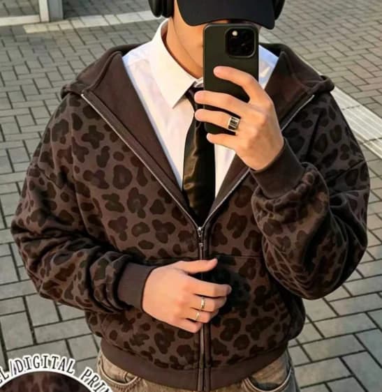 Sudadera con capucha de ajuste holgado y casual con estampado de leopardo - Imagen 1