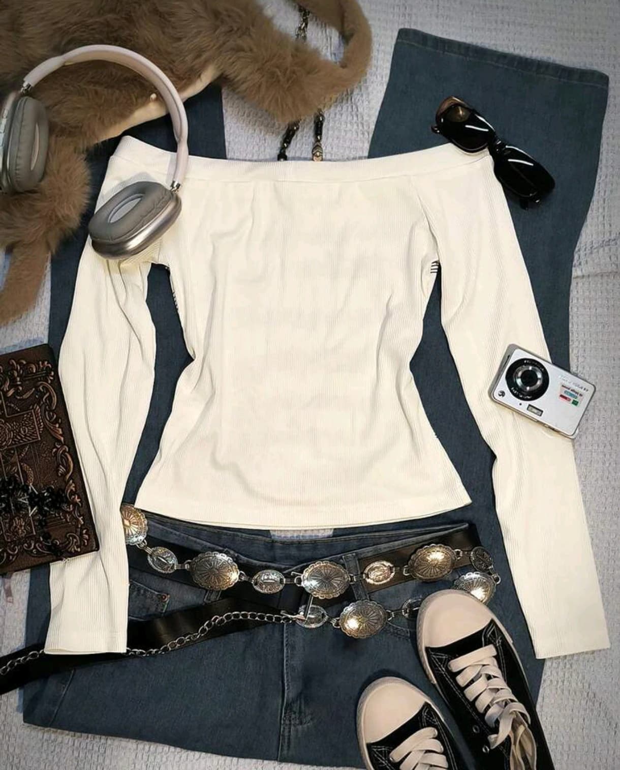 Blusa Ajustada de Manga Larga - Estampado Musical - Imagen 2