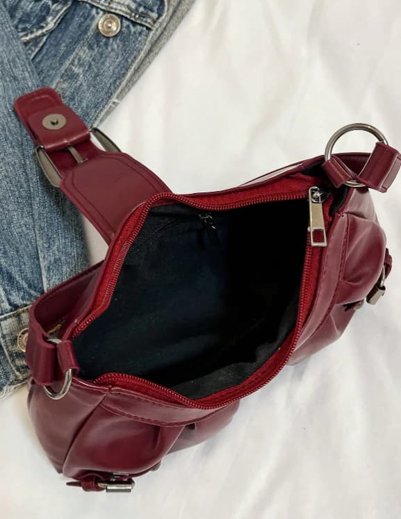 Cartera burdeos con remaches - Imagen 2