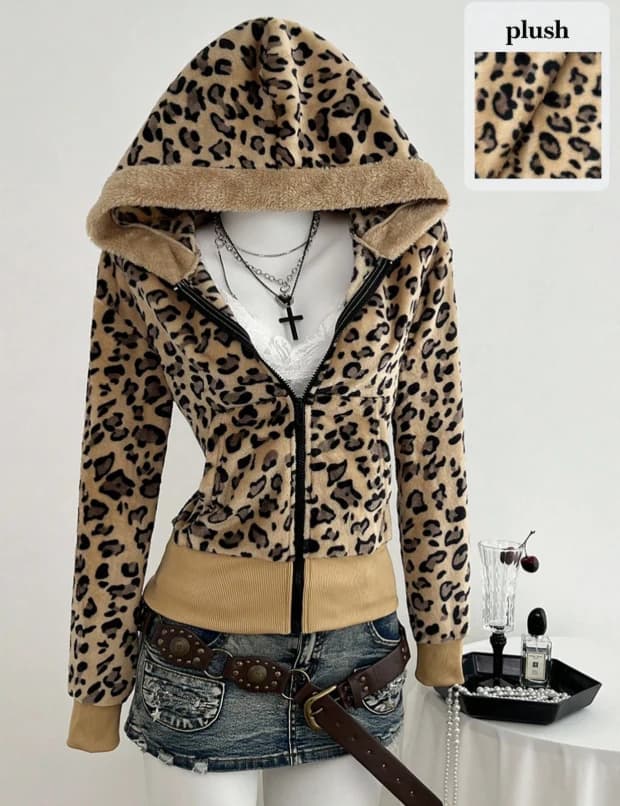 Chaqueta con capucha con cremallera, forro térmico y cuello grueso y esponjoso con estampado de leopardo - Imagen 1